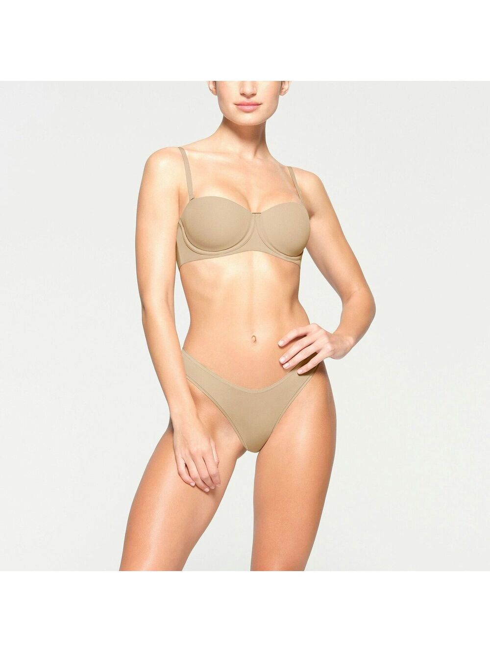 SKIMS NWT Fits Everybody Strapless Bra - Size 32DDD - Picture 4 of 5